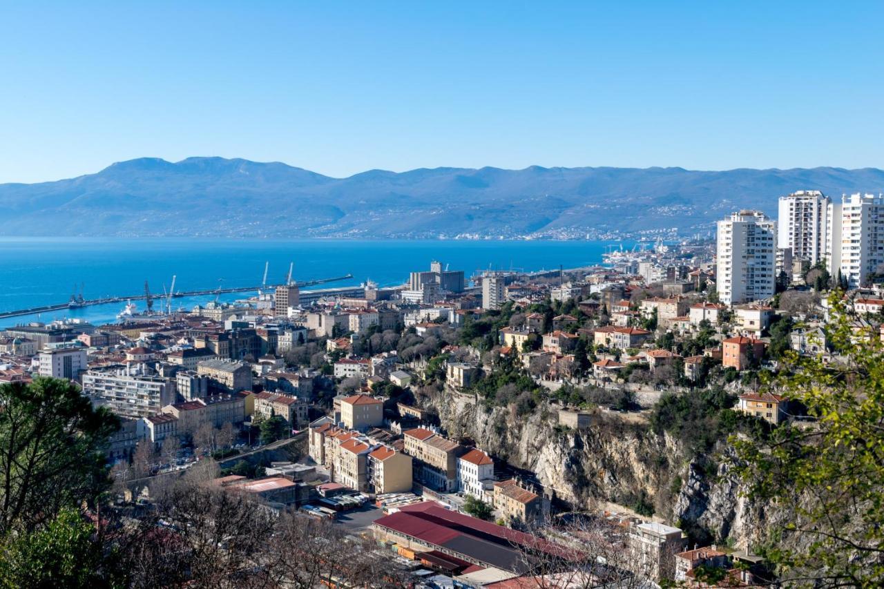 City Studio Market 5 - Rijeka Rent Kültér fotó