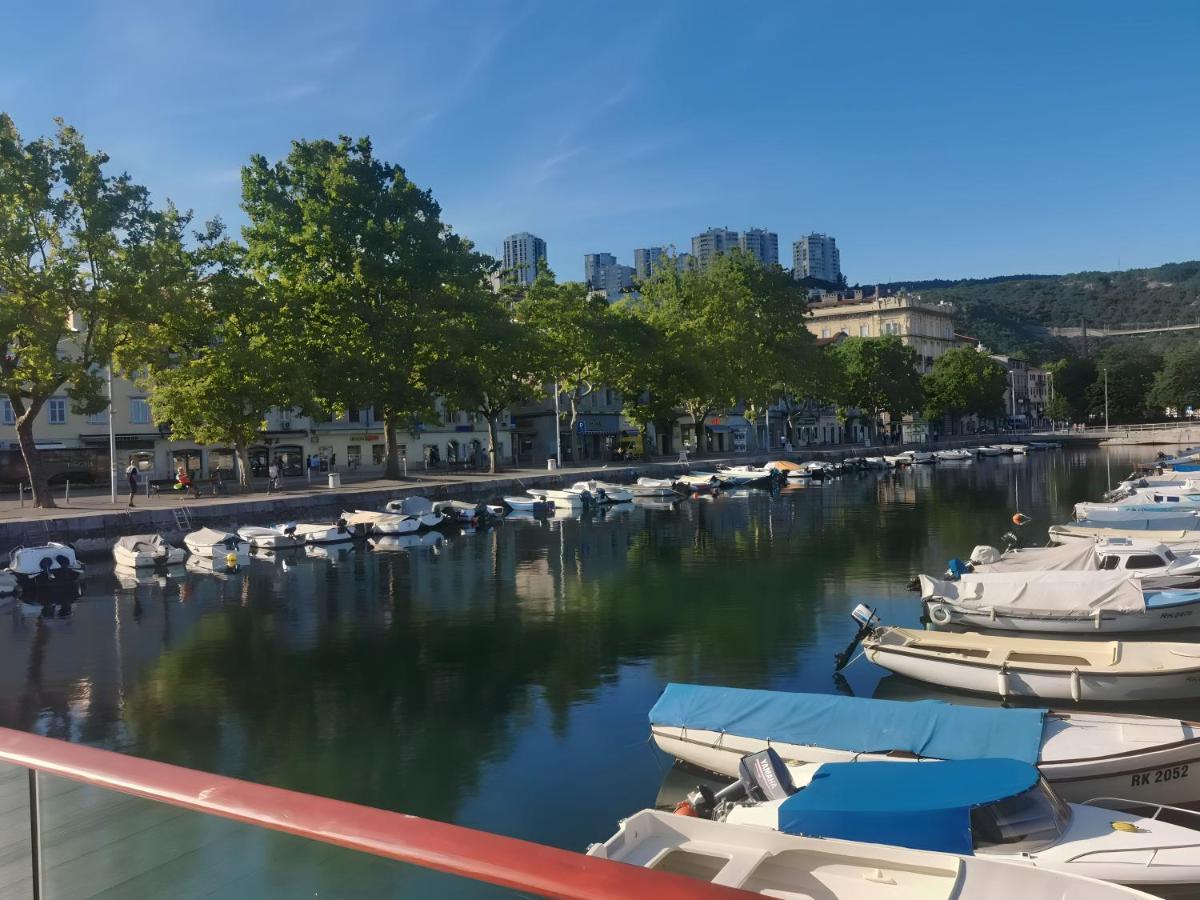 City Studio Market 5 - Rijeka Rent Kültér fotó